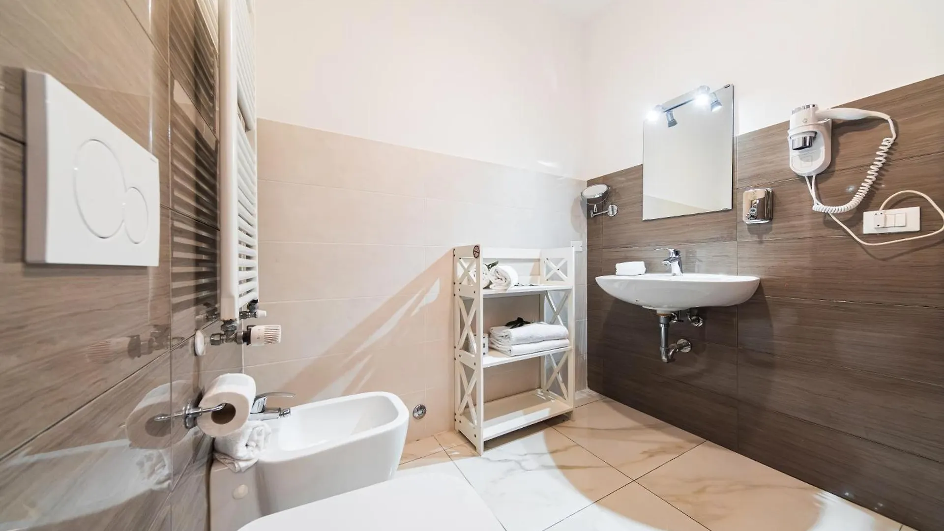 Grand Central Room Μπολόνια Πανσιόν